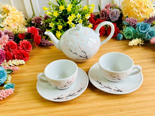 Tee-Set "Morgen unter Kirschblüten"