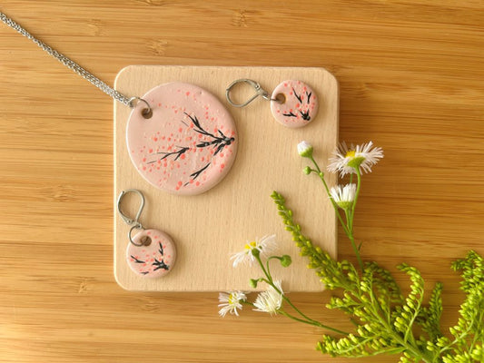 Keramikschmuckset "Morgen unter Kirschblüten"