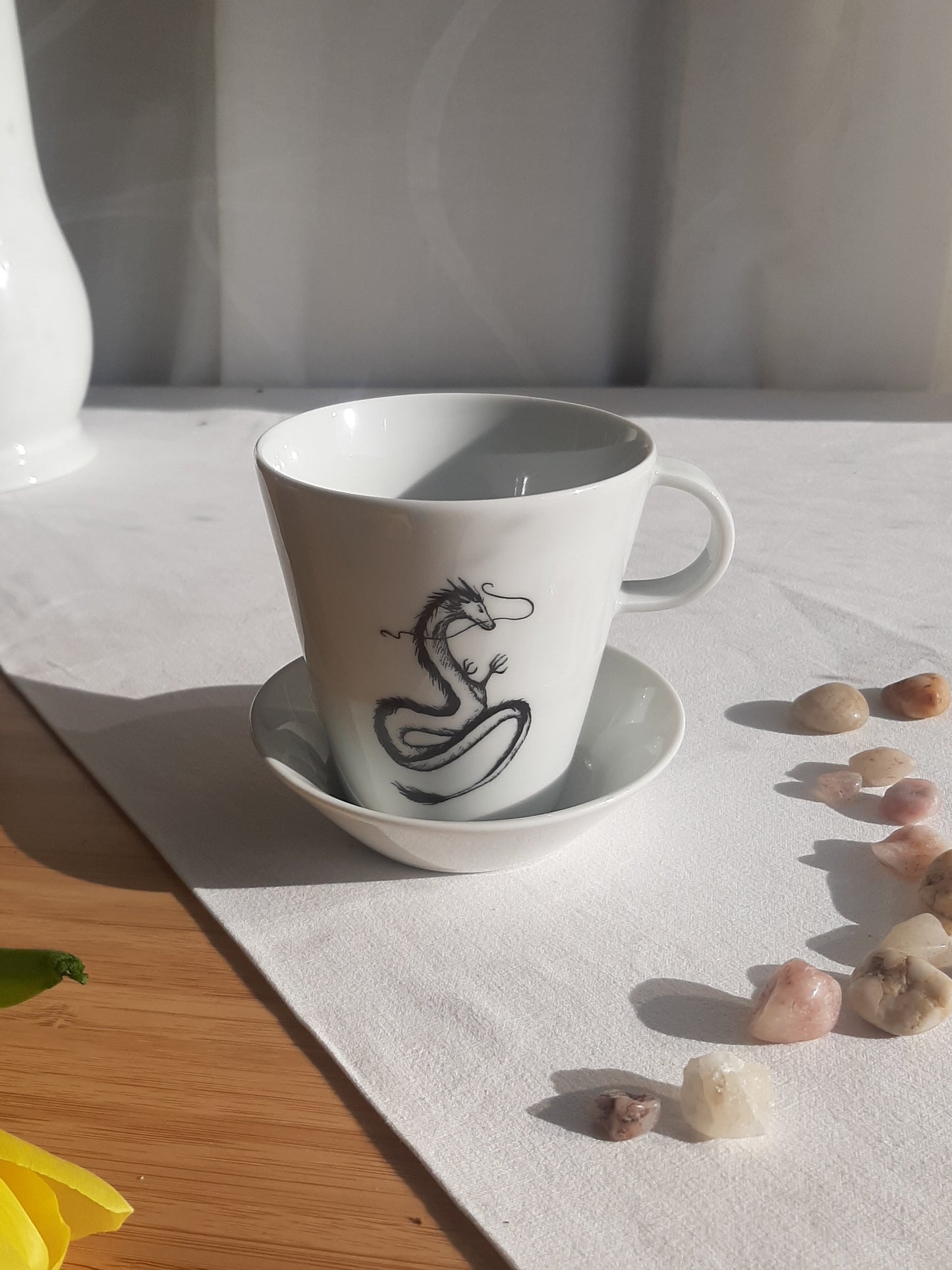 Dragon cup and saucer, 200 ml