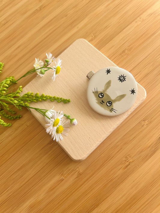 ceramic clip/brooch "Totoro"