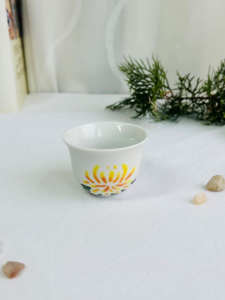 Sake and tea cup "Imperial Chrysanthemum" 50 ml