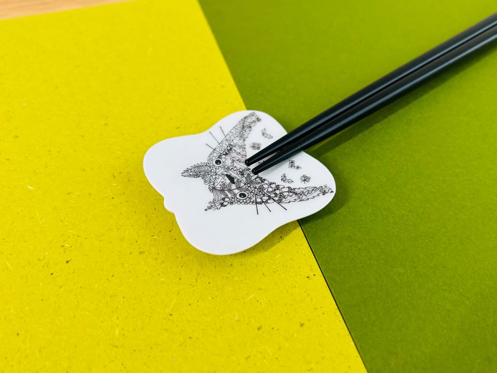 Square "Totoro" chopstick rest 5.5x5.5 cm