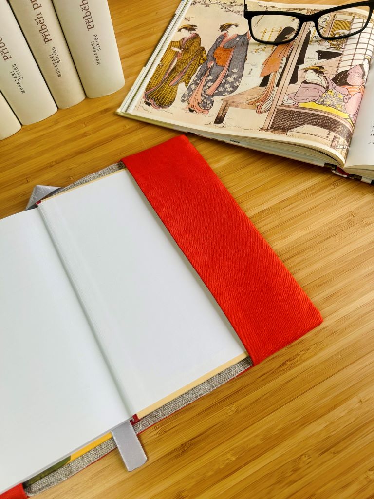 "Kyuubi no Kitsune" small book cover