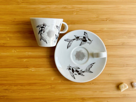 Espressotasse mit Untertasse „Seespezialitäten oder Kois mit Mond“ 45 ml