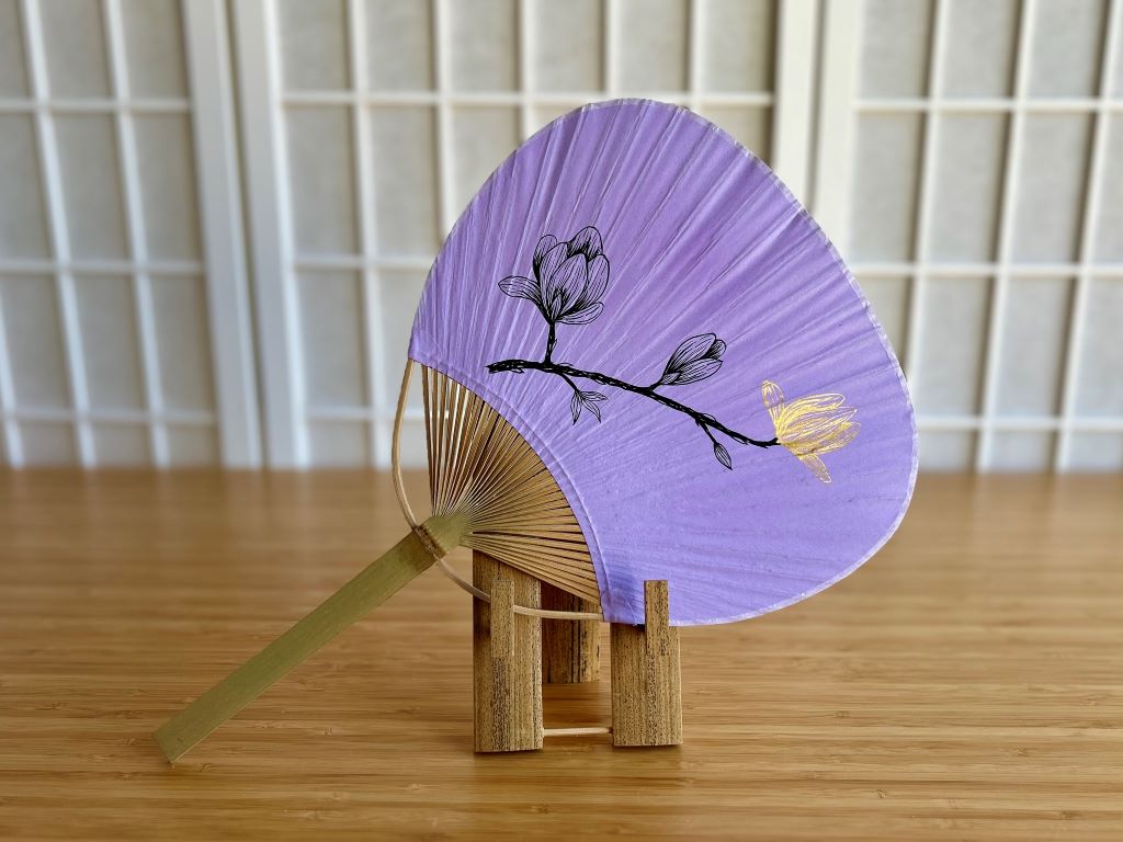 round paper fan "Magnolia" hand-painted