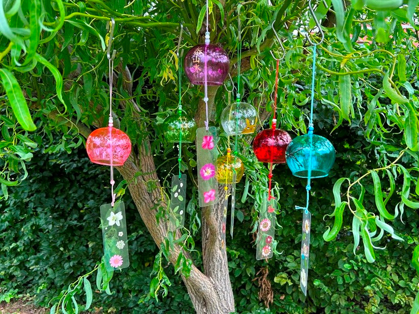 Red glass wind chime fuurin "Autumn Evening - Maples"