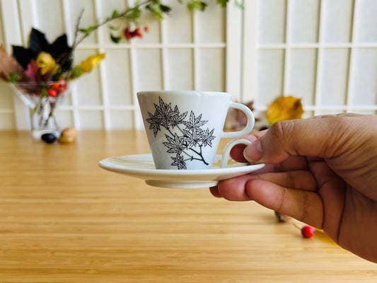 Espressotasse mit Untertasse „Javory“ mit Golddekor 45 ml