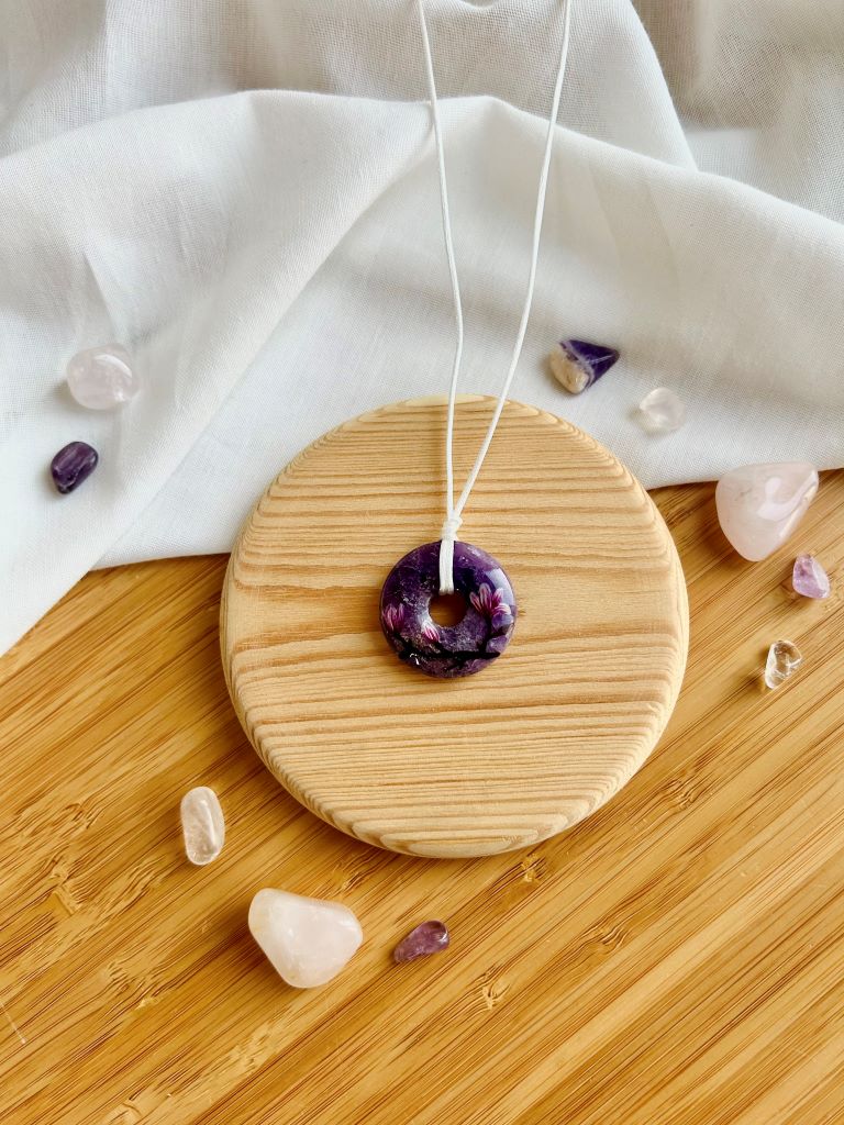 Amethyst donut necklace "Scent of a Spring Dream"