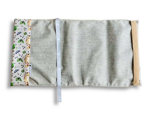 Bucheinband "Totoro und andere Waldgeister" groß