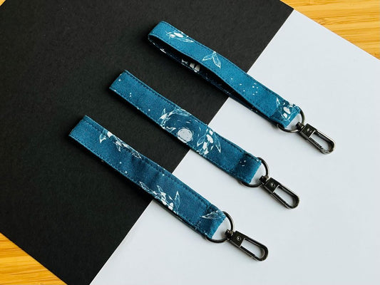 Schlüsselanhänger „Seejuwelen oder Koi-Karpfen mit Mond“