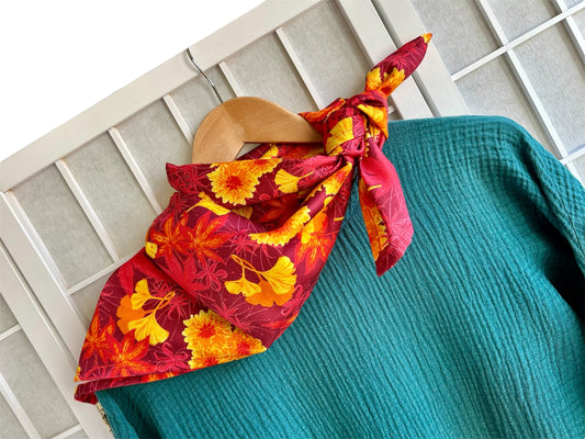 mittleres Tuch „Park in Herbstfarben“ 67x67 cm