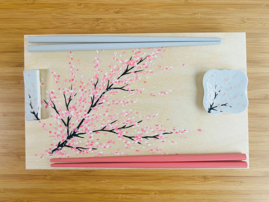 Geschenkset „Morgen unter Kirschblüten“ für Essstäbchen und Essstäbchenbänke