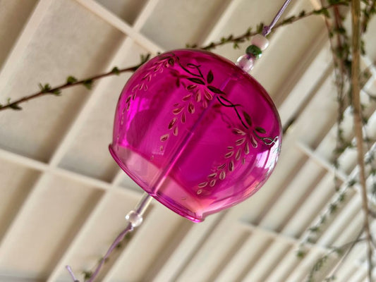 Fialová skleněná větrná zvonkohra fuurin "Vistárie"