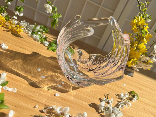 Vintage skleněný košík "Ráno pod sakurou" s letícím origami jeřábem