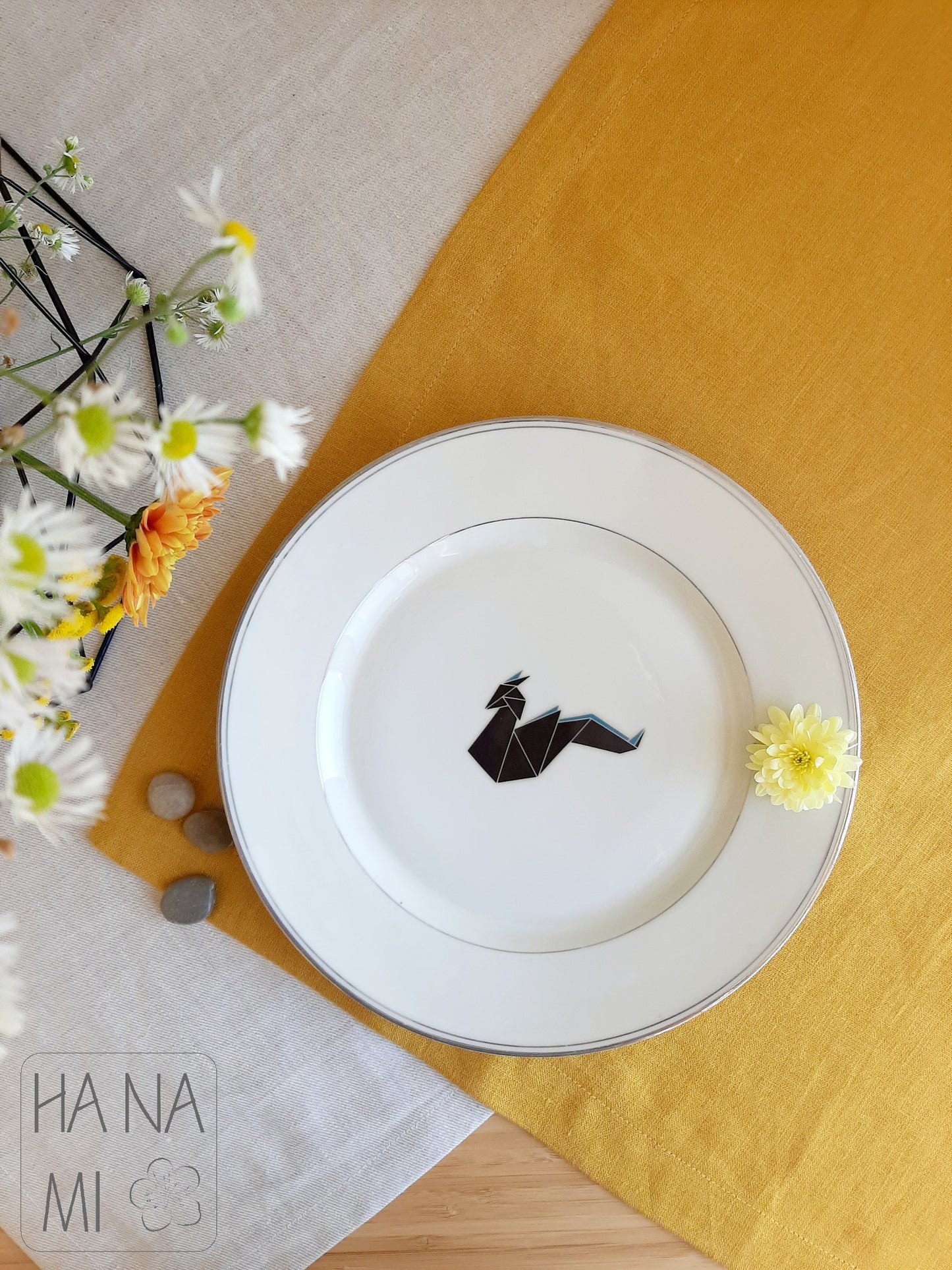 "Origami Dragon" decorative plate set
