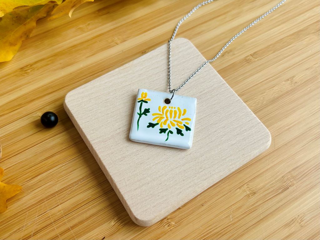 ceramic necklace "Imperial Chrysanthemum"