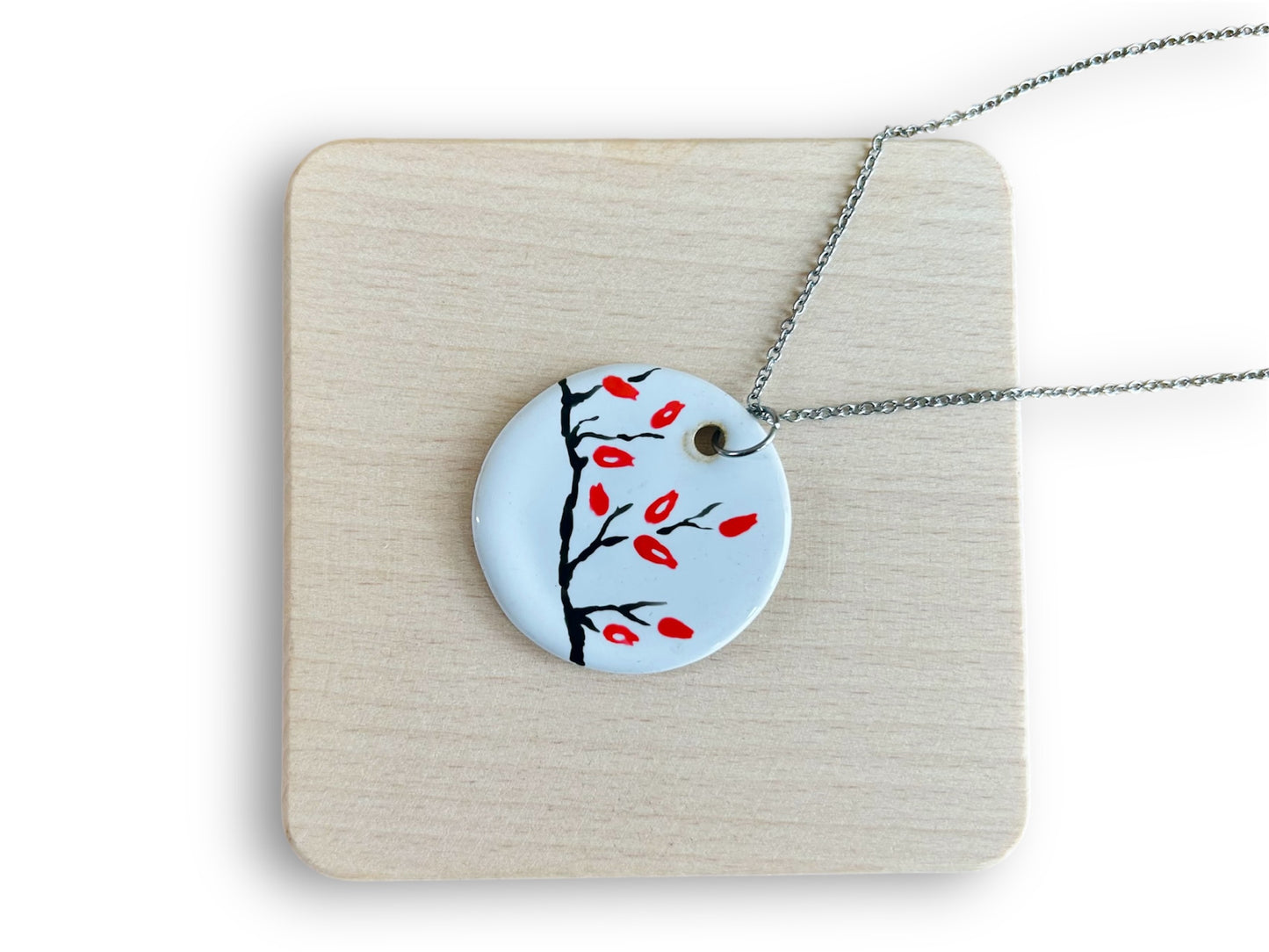 Ceramic necklace "Rosehip Tea"