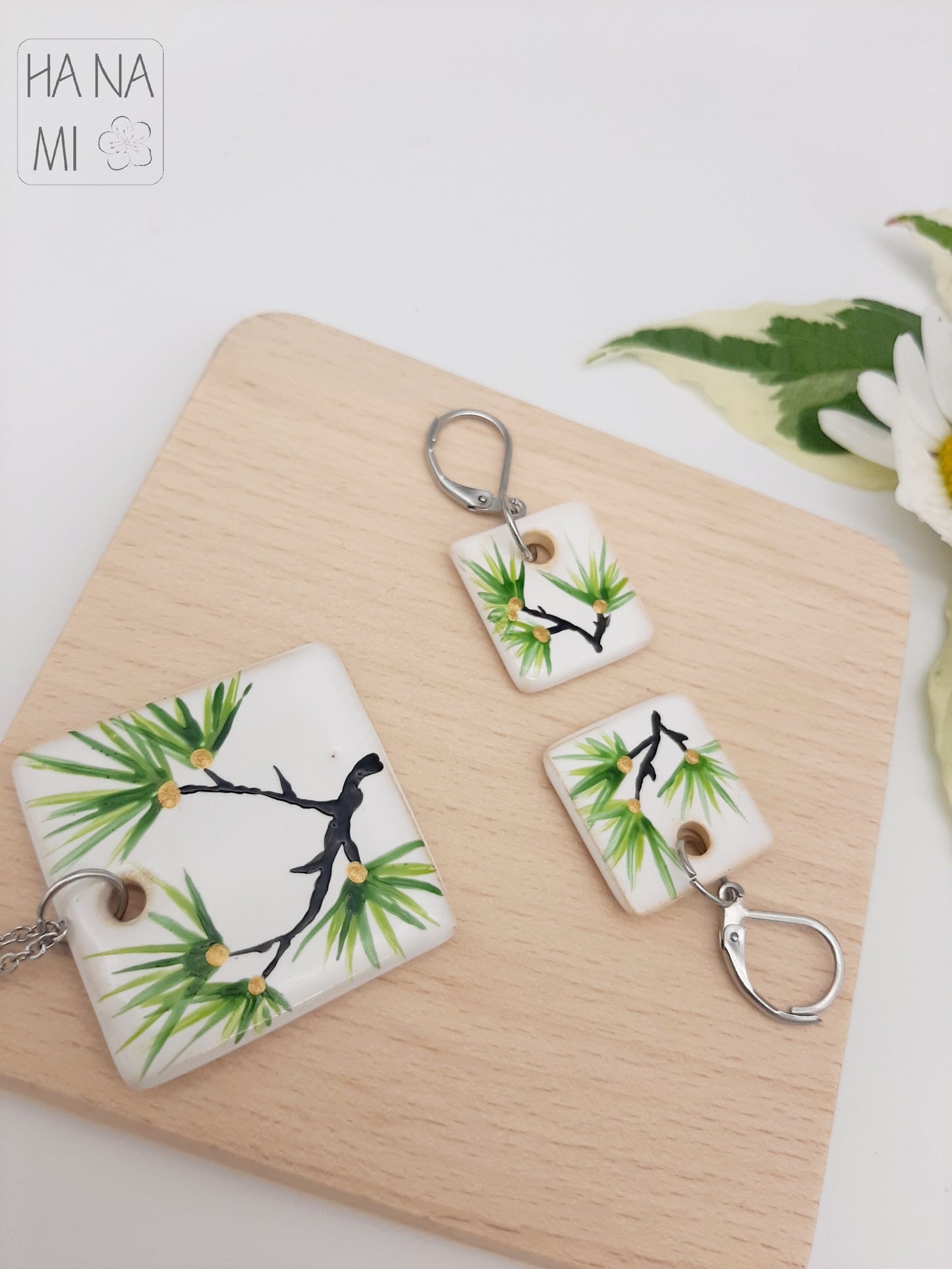 ceramic jewelry set "Long-lived Pine"