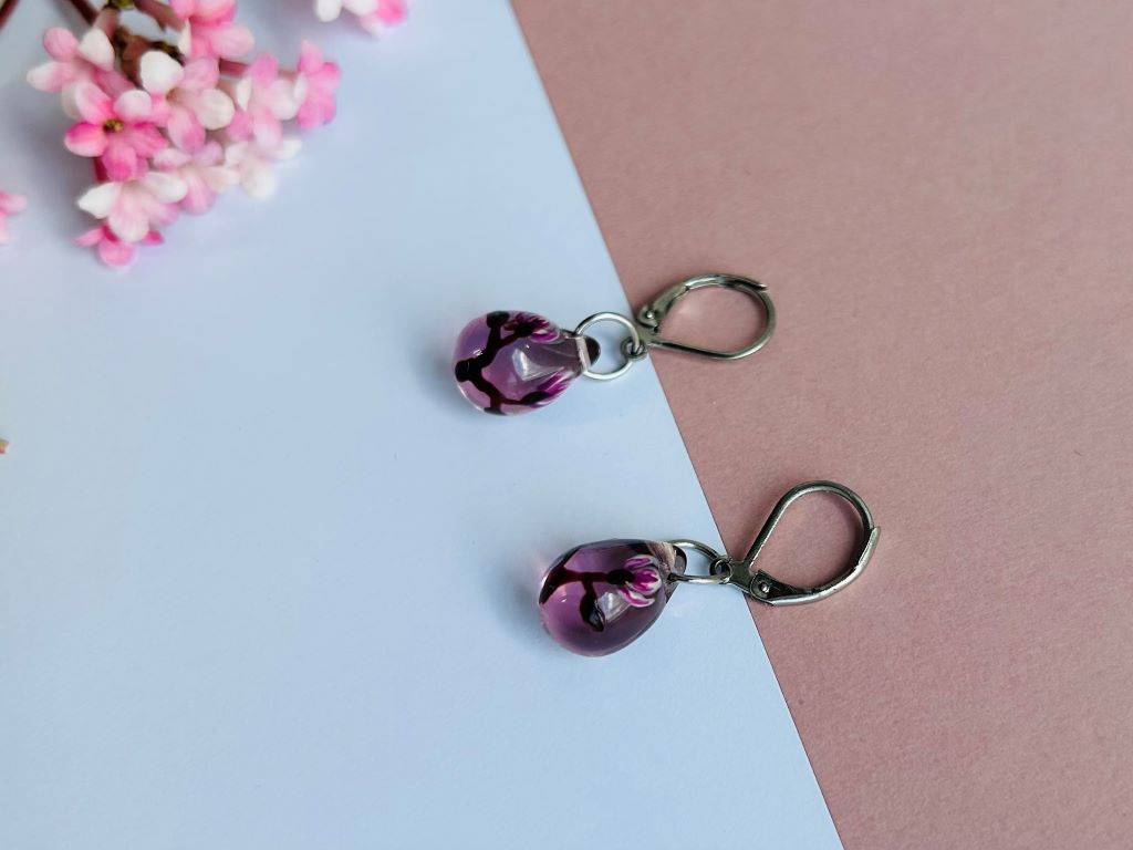 "Scent of a Spring Dream" glass jewelry set