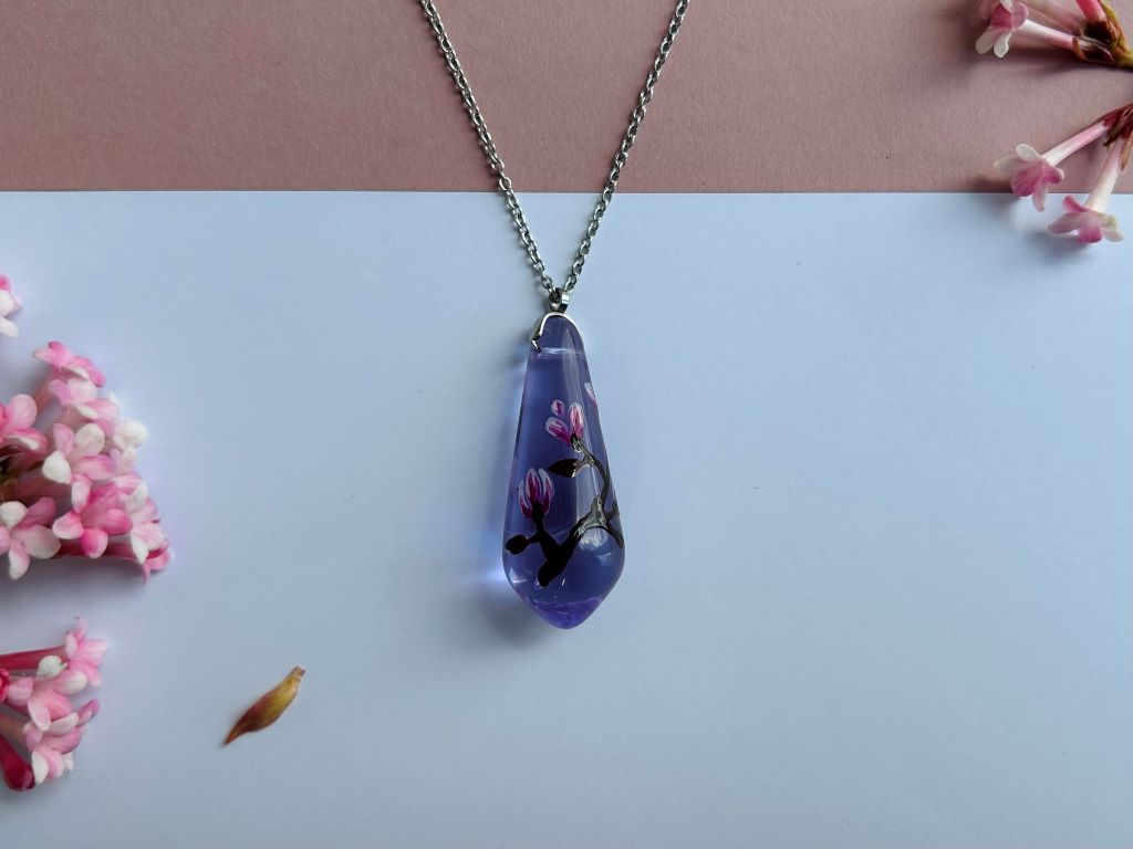 "Scent of a Spring Dream" glass jewelry set