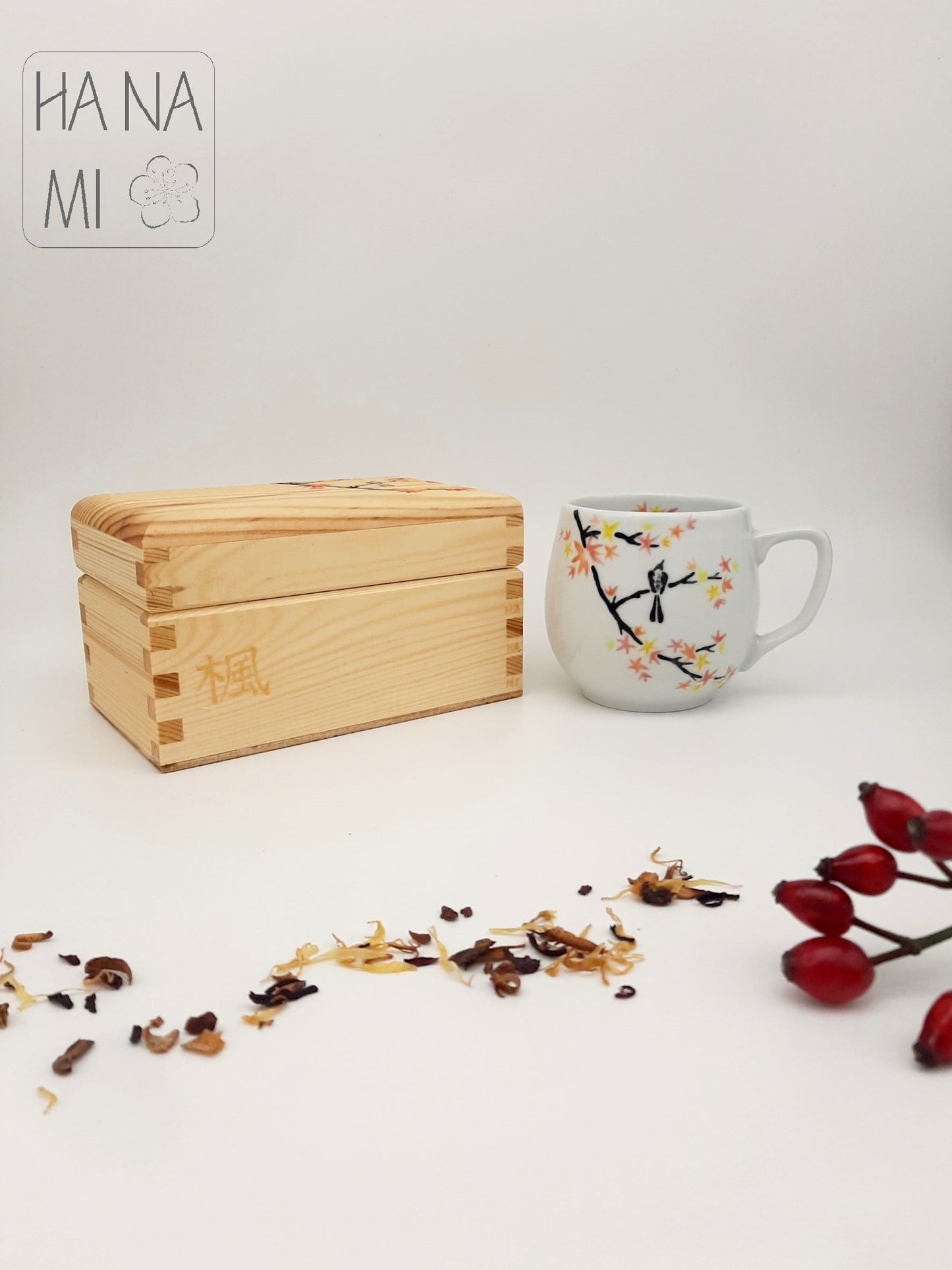 wooden tea box "Autumn Evening"