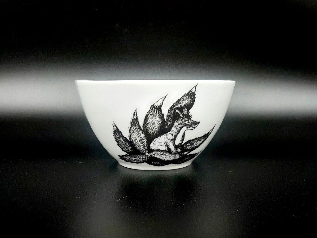 Rice Bowl "Kyuubi no Kitsune" B&W 300 ml