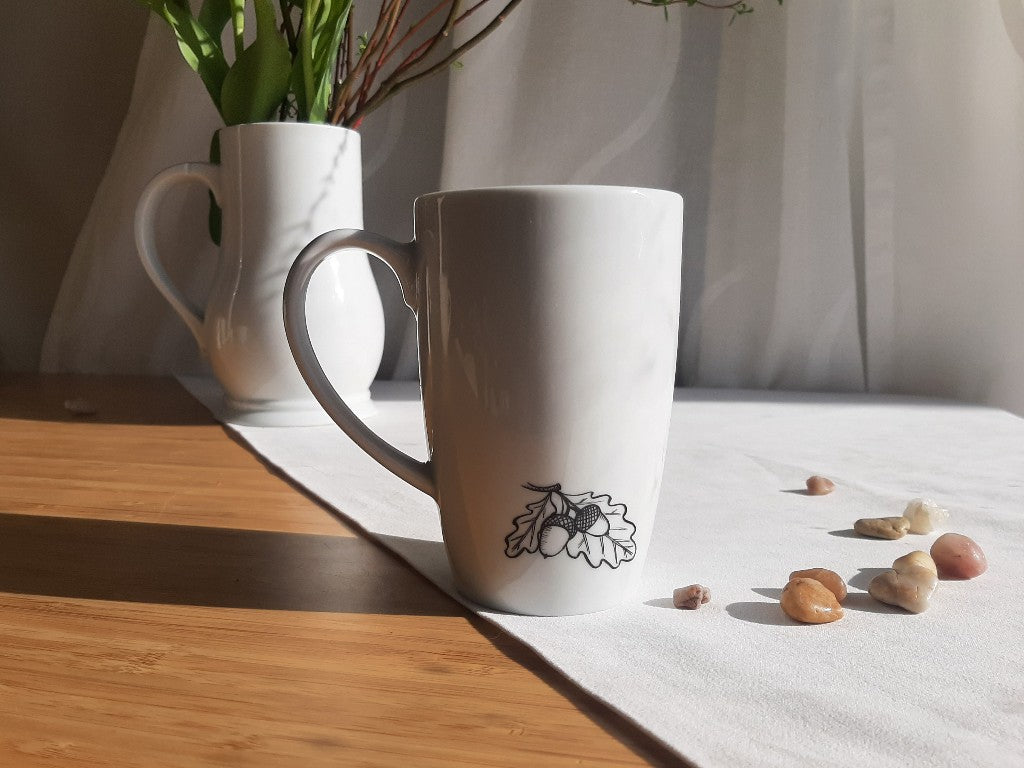 Mug tall "Totoro" B&W 380 ml
