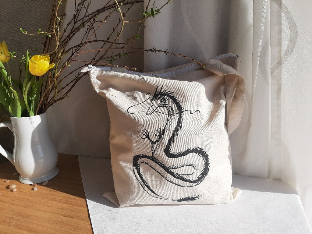 "Dragon" shopping bag with zipper and inner pocket