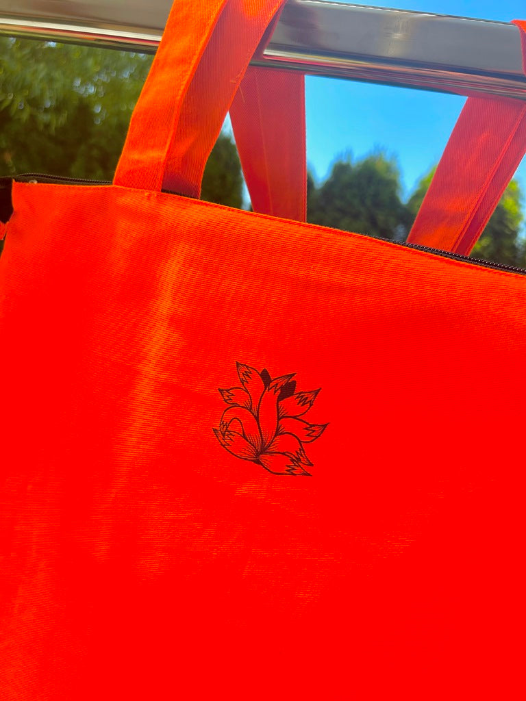 Shopping bag "Kyuubi no Kitsune" with zipper and inner pocket