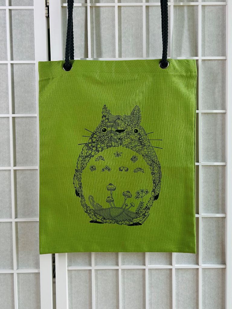 Einkaufstasche "Malbuch Totoro" mit Kordelgriffen