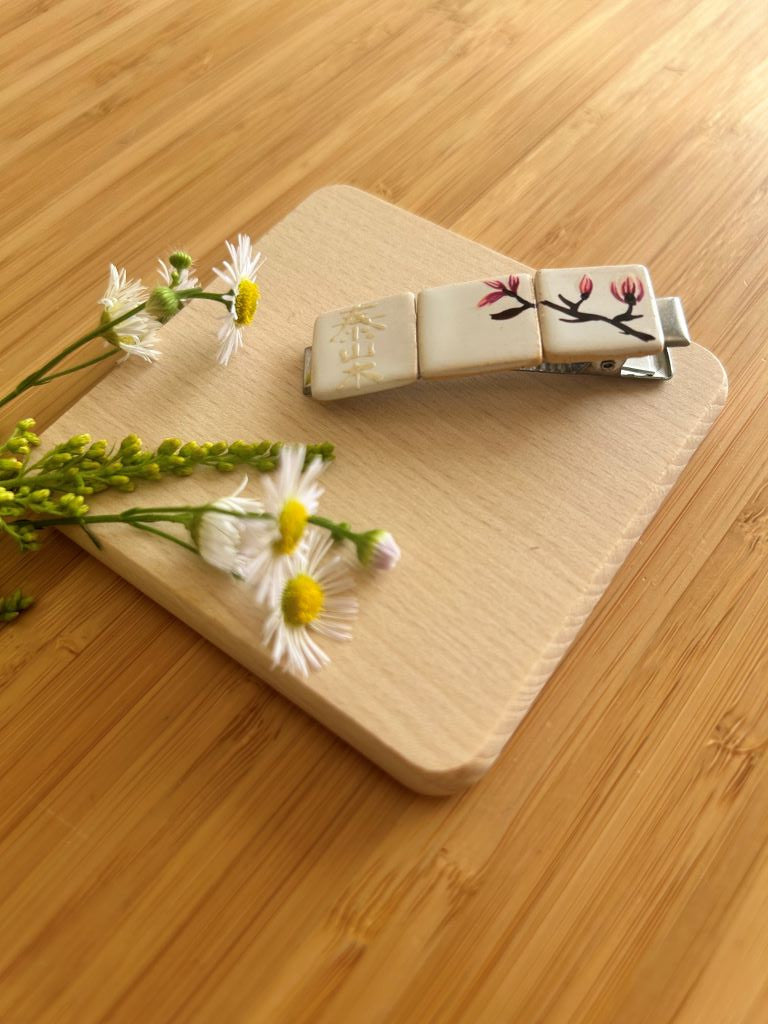 Ceramic buckle "Scent of a Spring Dream"