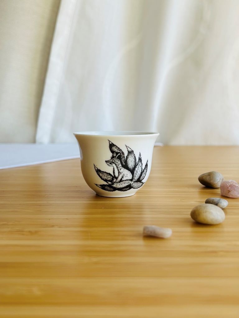 Sake and Tea Cup "Kyuubi no Kitsune" B&W 50 ml