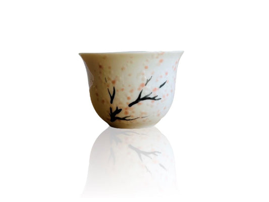 Saké- und Teetasse „Morgen unter Kirschblüten“ 50 ml