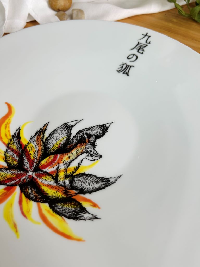 Servierteller "Kyuubi no Kitsune" Durchmesser 28 cm
