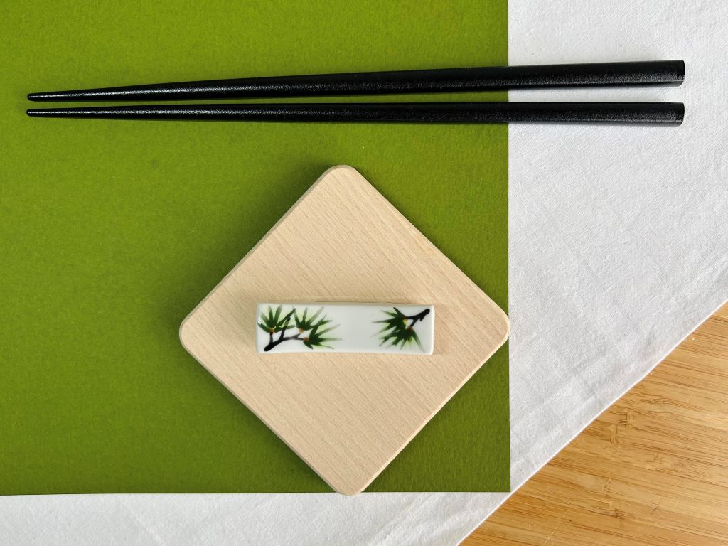 Chopstick rest "Long-lived pine" 6x1.5 cm