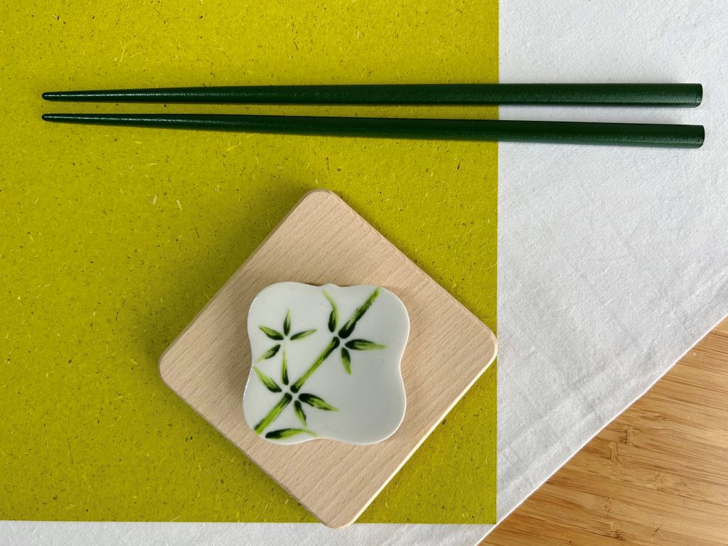 chopstick rest square "Bamboo Grove" 5.5x5.5 cm