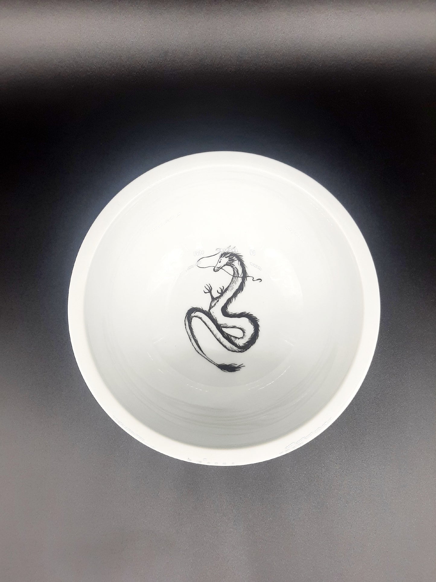 Large bowl "Dragon" diameter 16 cm
