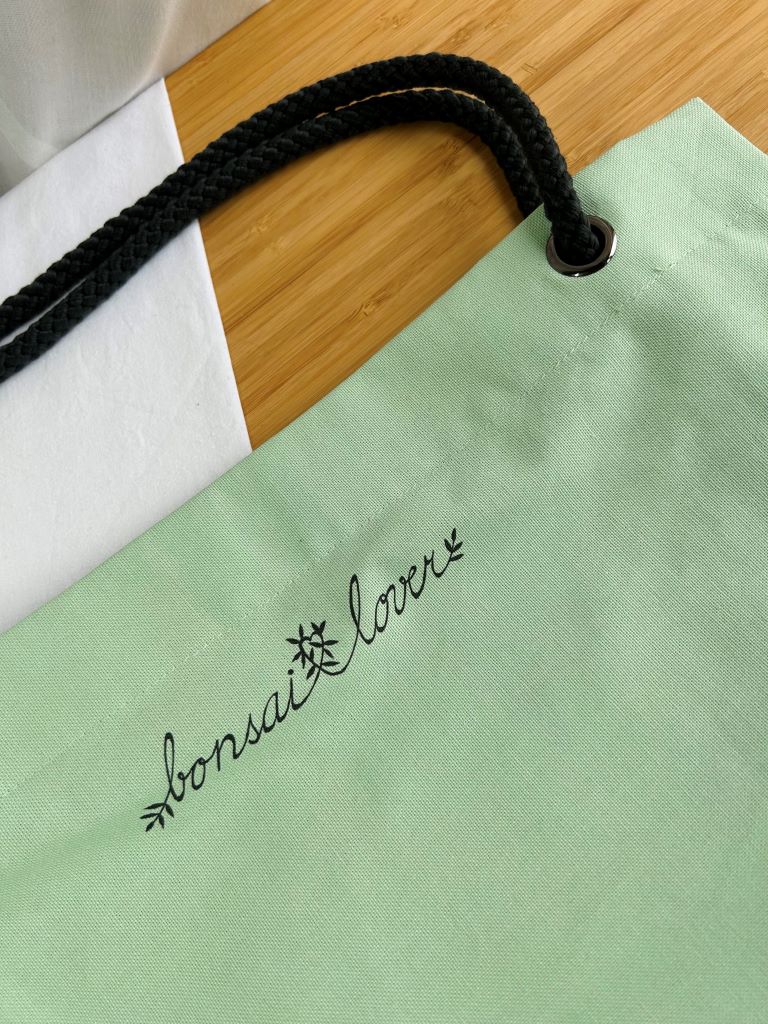 "Bonsai Lover" shopping bag with cord handles