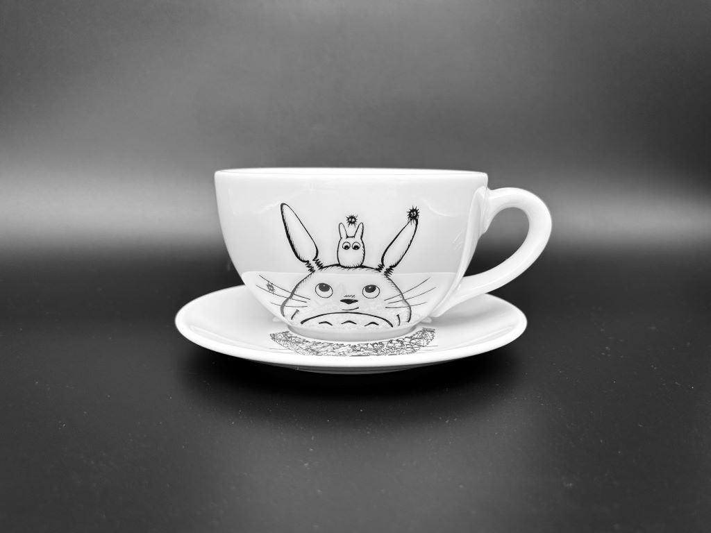 "Totoro" tea set