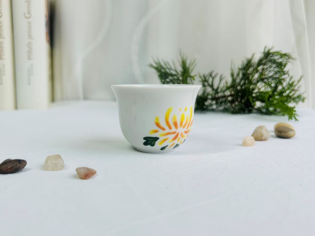 Sake and tea cup "Imperial Chrysanthemum" 50 ml