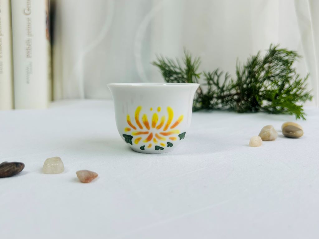 Sake and tea cup "Imperial Chrysanthemum" 50 ml