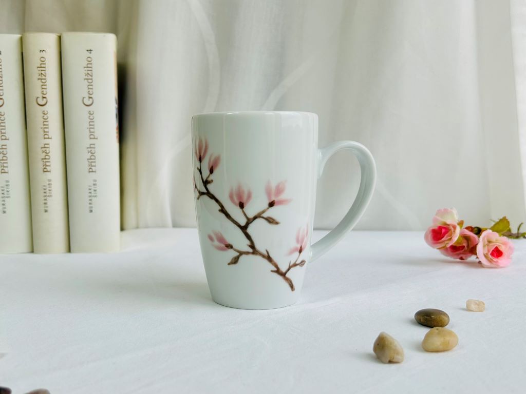 Tall mug "Scent of a Spring Dream" 380 ml
