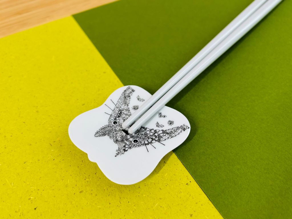 Square "Totoro" chopstick rest 5.5x5.5 cm