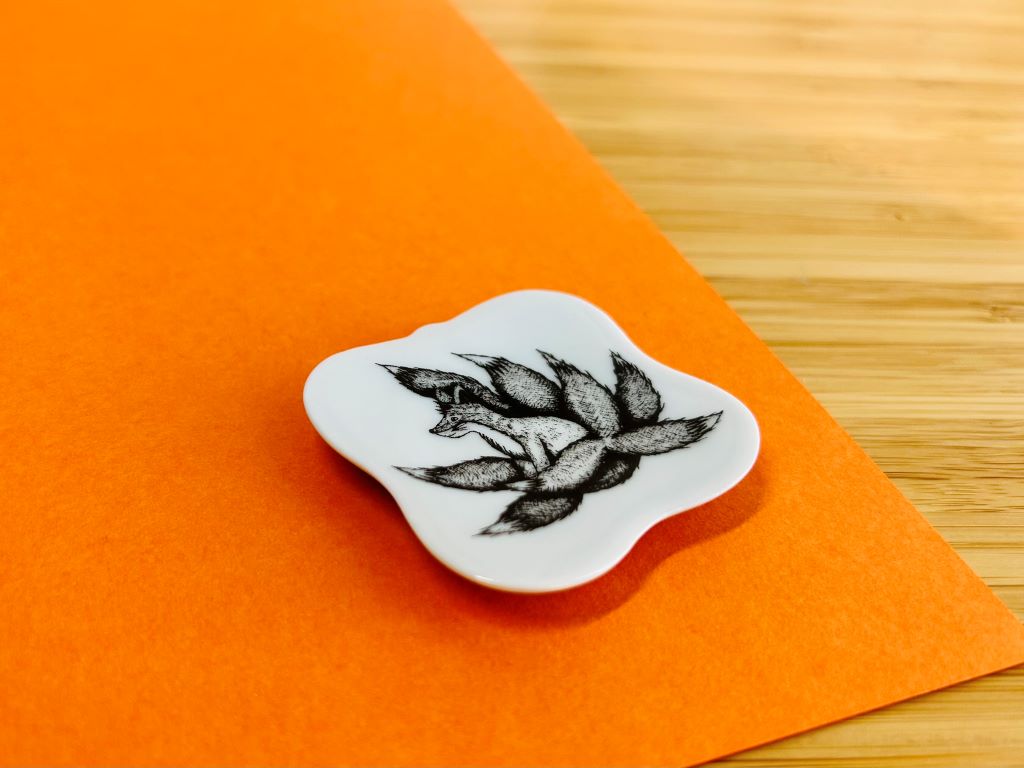 Kyuubi no Kitsune square chopstick rest 5.5x5.5 cm