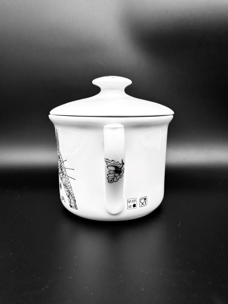"Totoro" mug, large, with spout and lid, 900 ml
