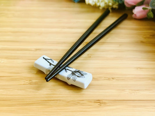 chopstick rest "Magnolia" with silver 6x1.5 cm