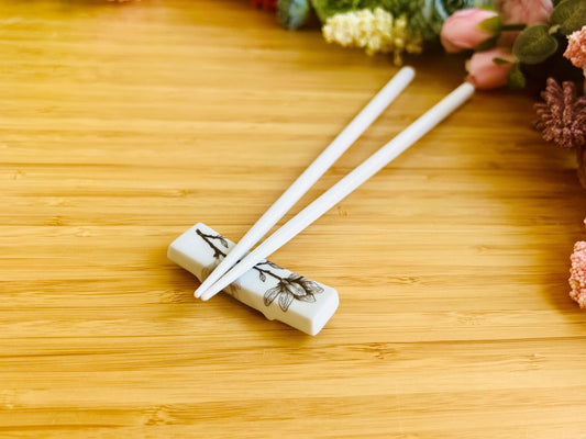 chopstick rest "Magnolia" with silver 6x1.5 cm