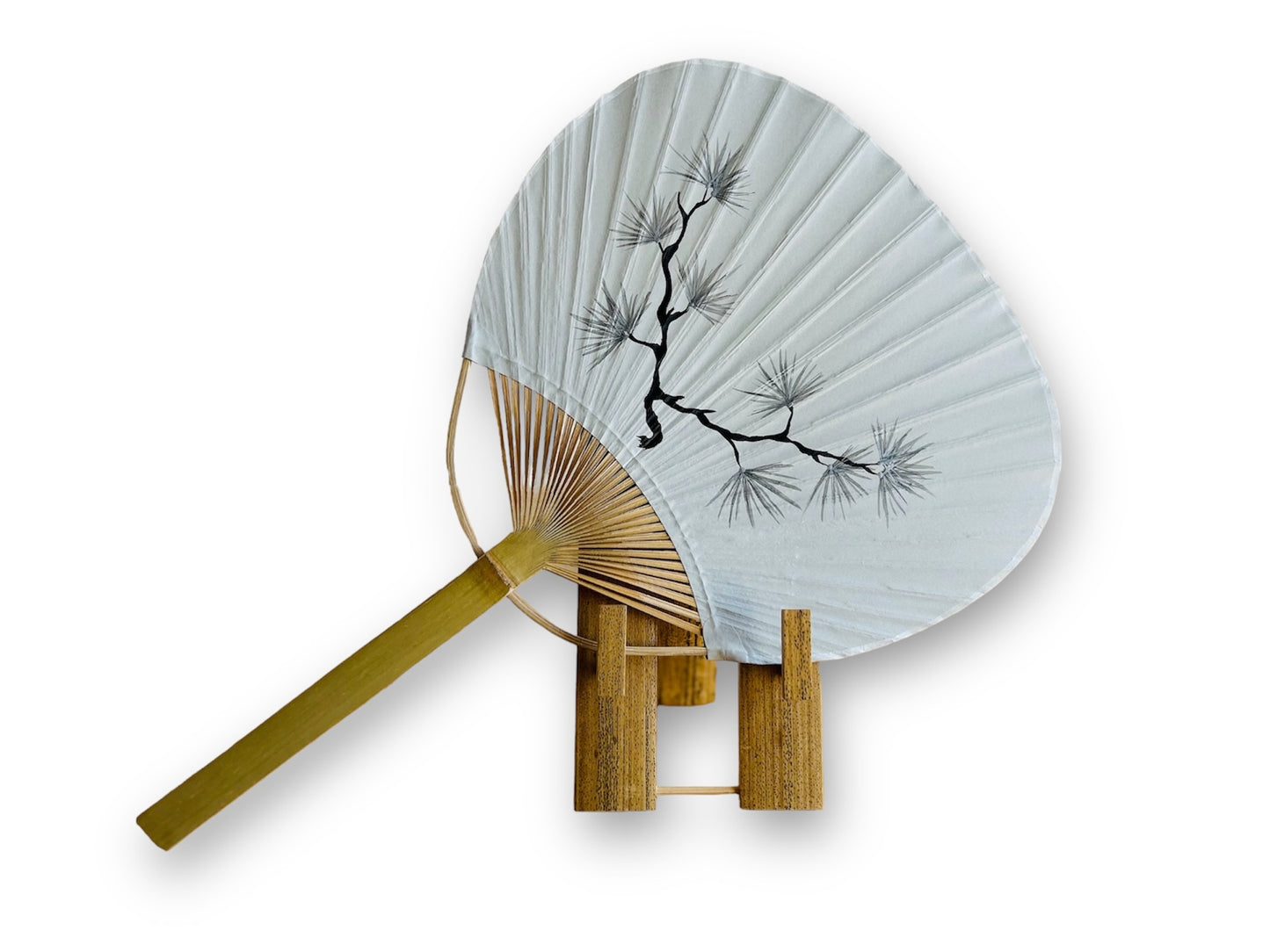 Round paper fan "Long-lived pine" hand painted
