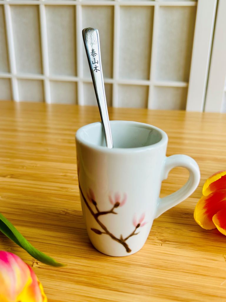 Edelstahllöffel „Magnolie“