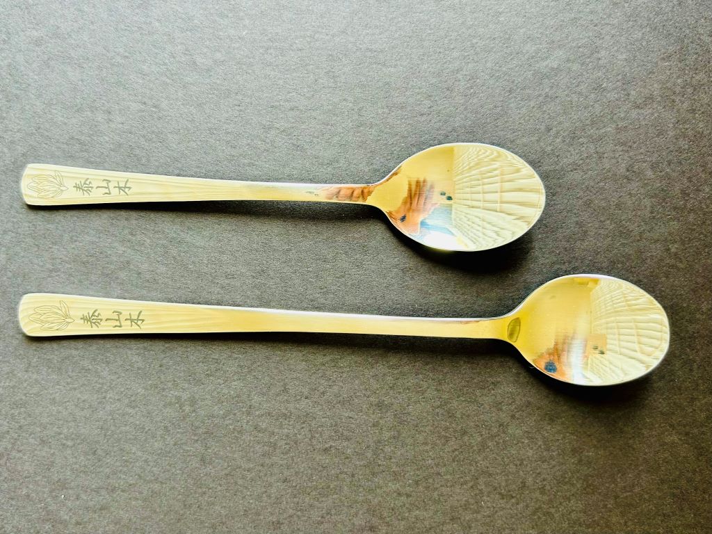 Edelstahllöffel „Magnolie“